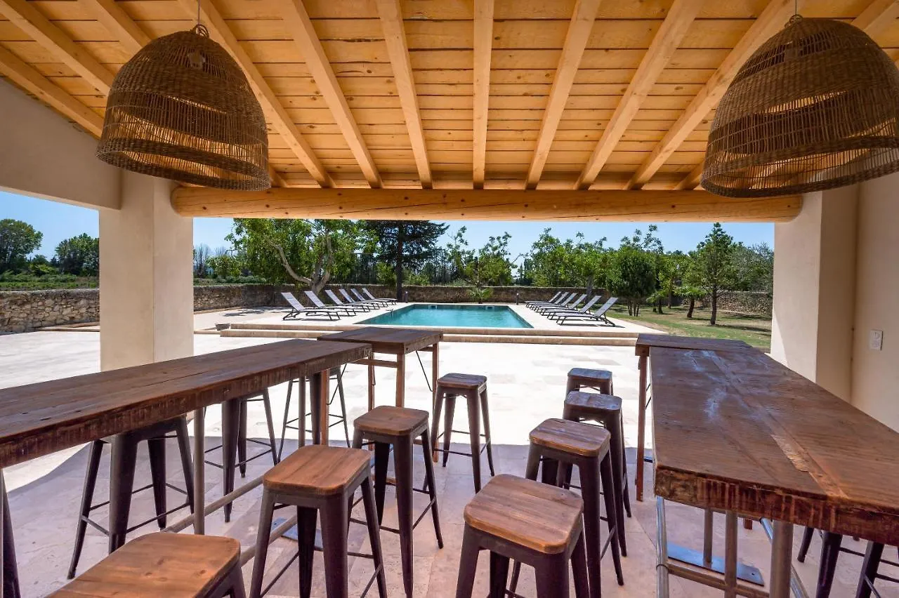 Mas Provencal Avec Piscine Chauffee ! Villa Tarascon