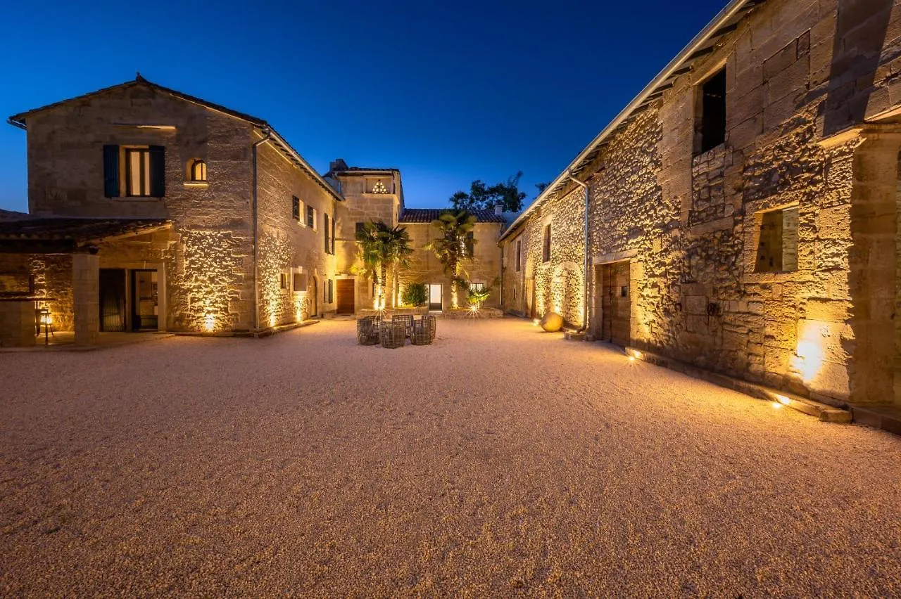 Mas Provencal Avec Piscine Chauffee ! Villa Tarascon